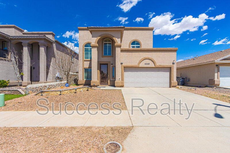 El Paso House: 3240 Peruvian Paso