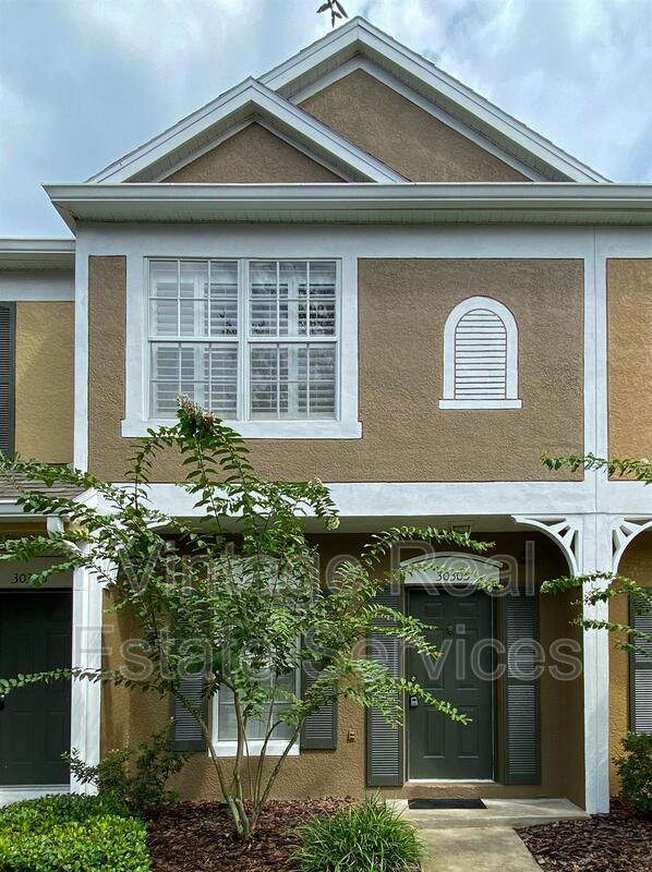 Wesley Chapel Townhome: 30305 Lacledes Lane