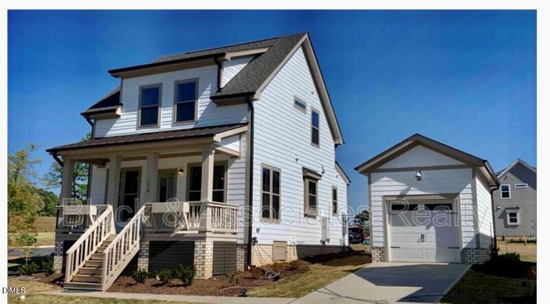 Pittsboro House: 156 Cottage Way