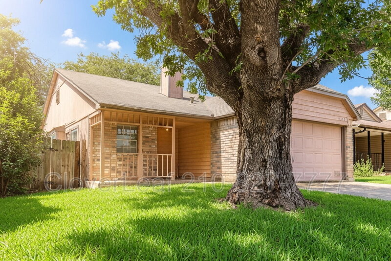 San Antonio House: 11322 Potter Vly