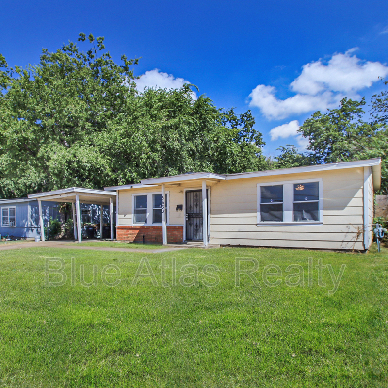 Fort Worth House: 5633 Ramey Avenue