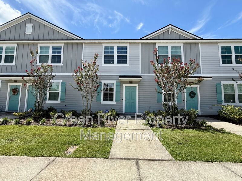 Jacksonville House: 4922 Earthshine Road