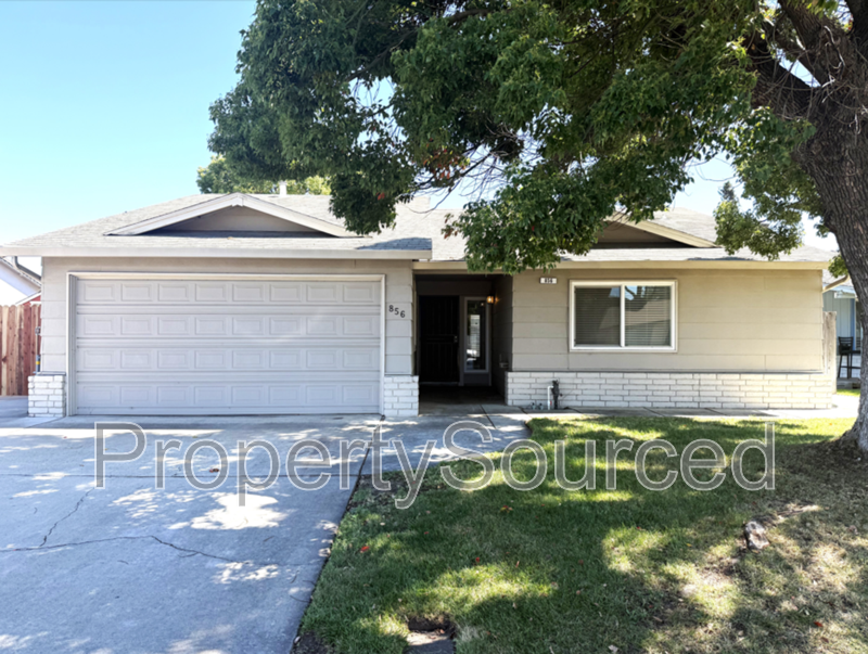 Manteca House: 856 Nottingham Dr