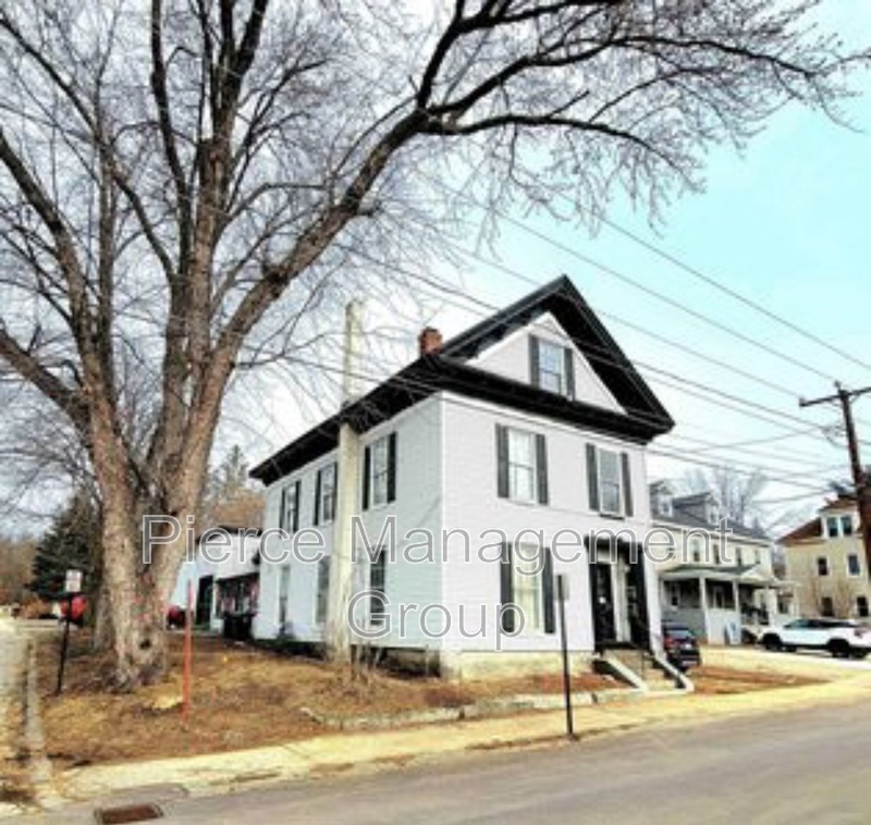 Pembroke Condo: 71 Front Street