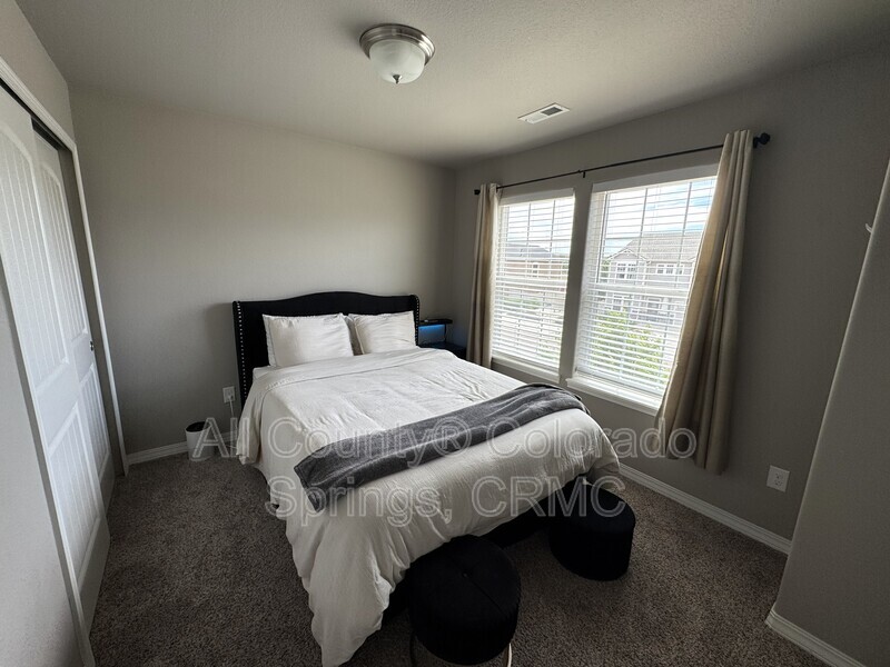 Main Rental Photo 18
