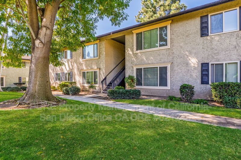 Chula Vista Condo: 321 Rancho Drive