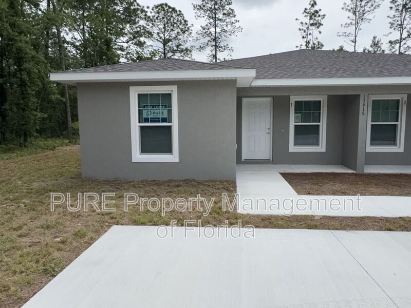Ocala House: 13915 SW 64th Terrace Rd