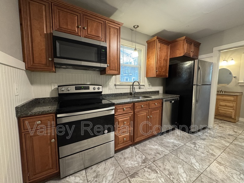 Northampton Condo: 65A Market Street - 1