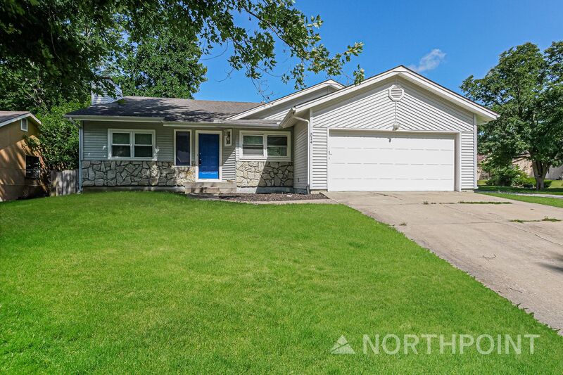 Belton House: 514 Buena Vista Dr