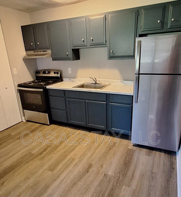 Louisville Condo: 2170 St Johns Place