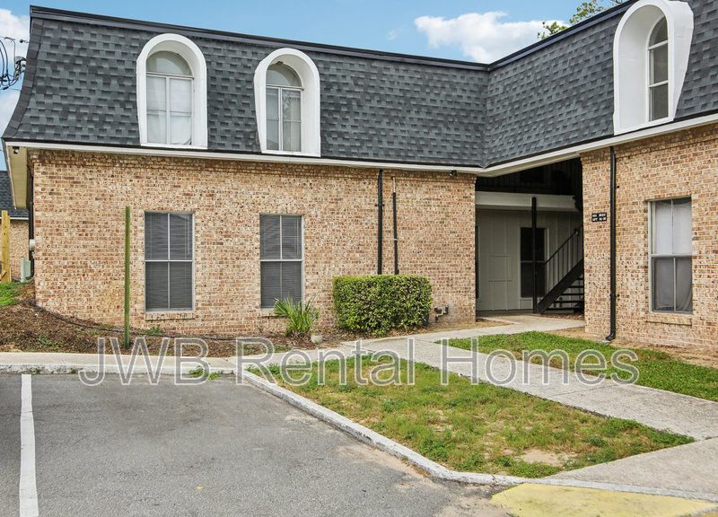 Jacksonville Condo: 7201 Arlington Expy #98