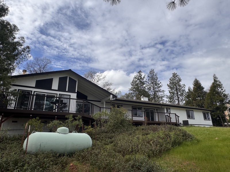 Grass Valley House: 17554 Patricia Way