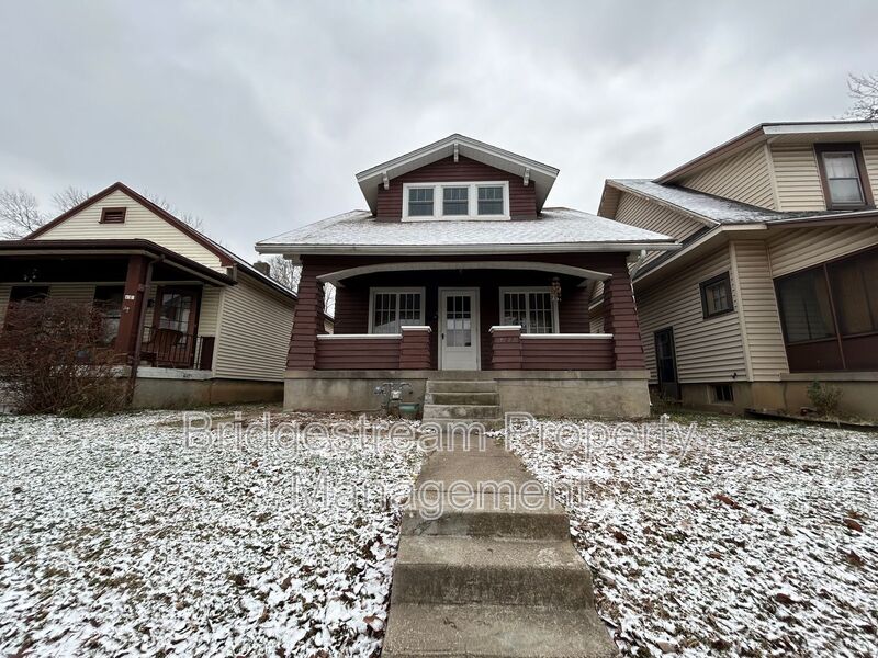 Dayton House: 427 Gunckel Ave