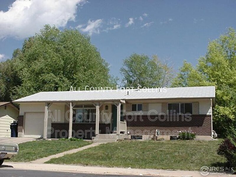 Request a Viewing for 2424 Crabtree Dr Tenant Turner