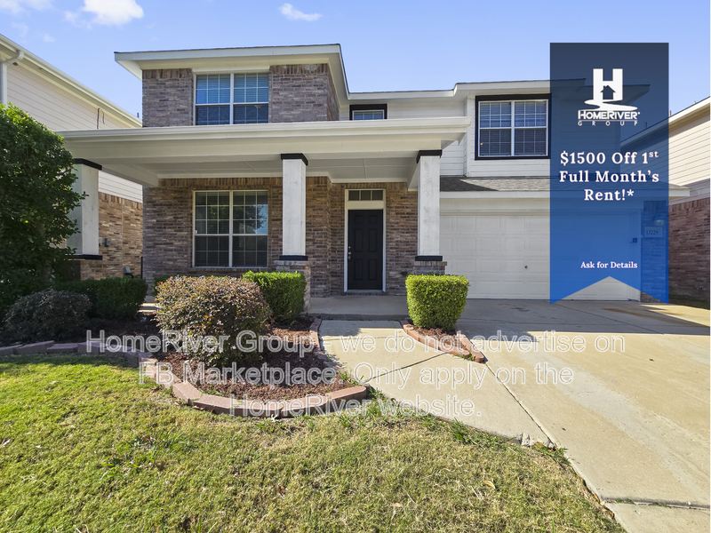 Fort Worth House: 13229 Padre Ave