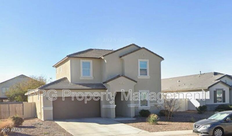 Coolidge House: 4607 W Basil Ave