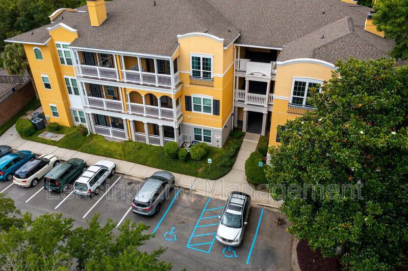 Charleston Condo: 1035 Telfair Way
