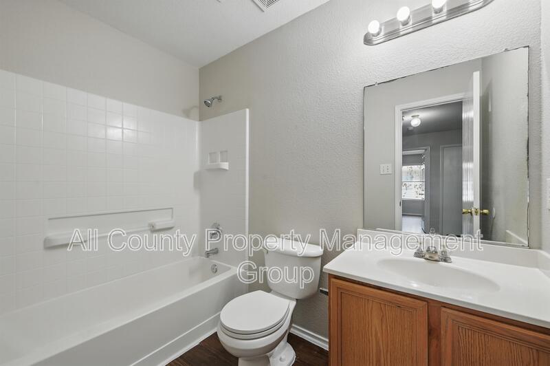 Main Rental Photo 14
