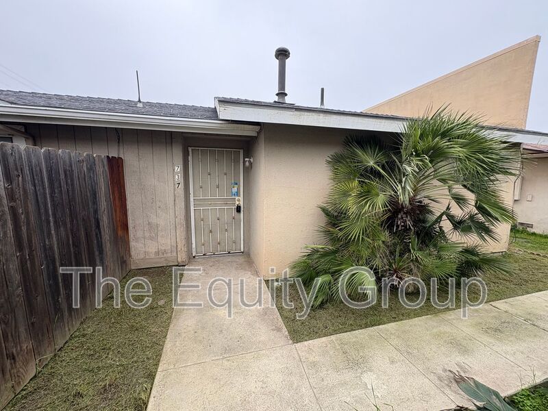 Tulare House: 737 South Spruce Street