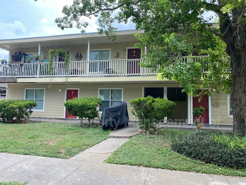 Corpus Christi Condo: 901 Furman Ave