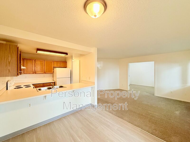 Vancouver Condo: 3412 NE 66th Ave