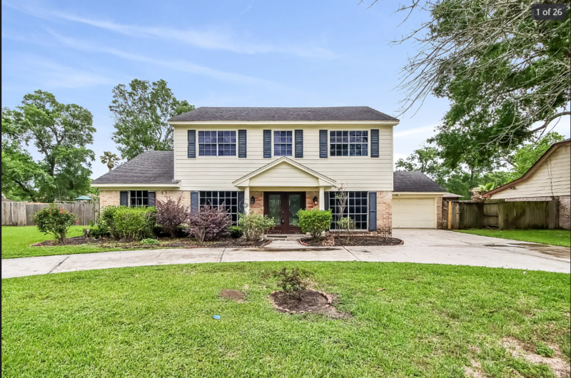 Crosby House: 16214 Port O Call Street