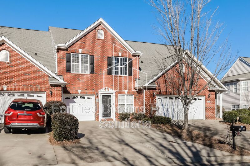 Gibsonville House: 103 Eva Dr