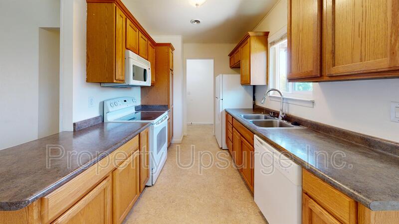 Redding Condo: 3220 C St - 15