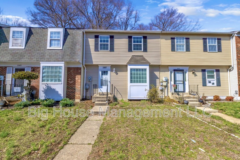 Waldorf Townhome: 3387 Ryon Ct