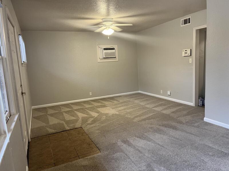 Lawrence Condo: 1403 Tennessee St - 11