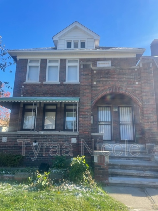 Detroit Condo: 12728 Monica Street - 2