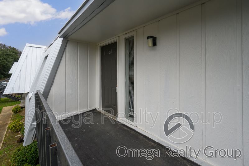 Montgomery Condo: 3386 Mcgehee Rd