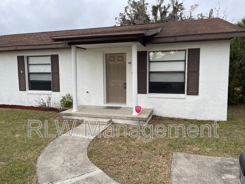 Umatilla House: 44 S. Kentucky Avenue