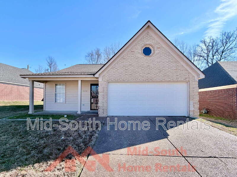 Memphis House: 4450 Longtree Cove