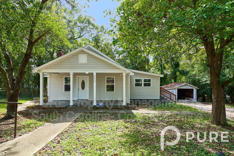Columbia House: 1414 Mount Vernon St