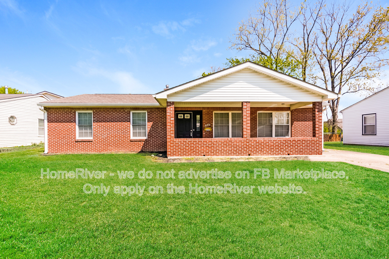 Mooresville House: 970 Edgewood Dr