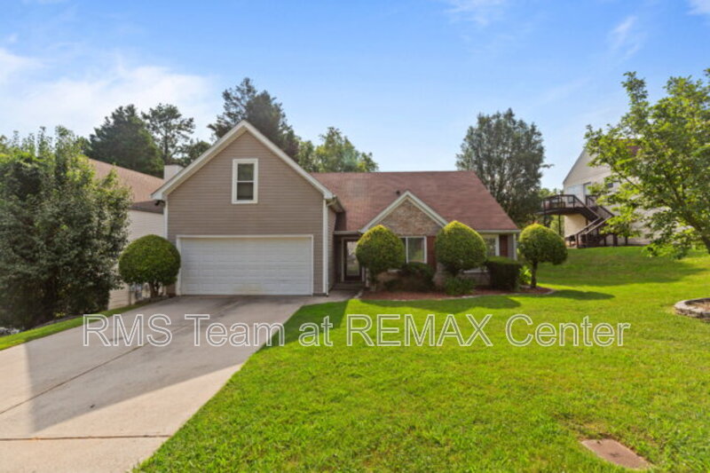 Lawrenceville House: 2979 Sentinel Cir