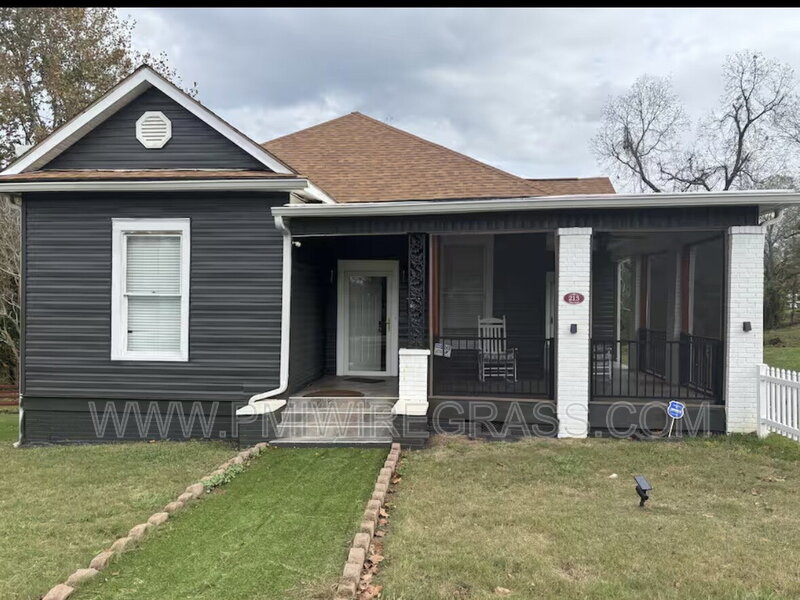 Troy House: 213 Orion Street