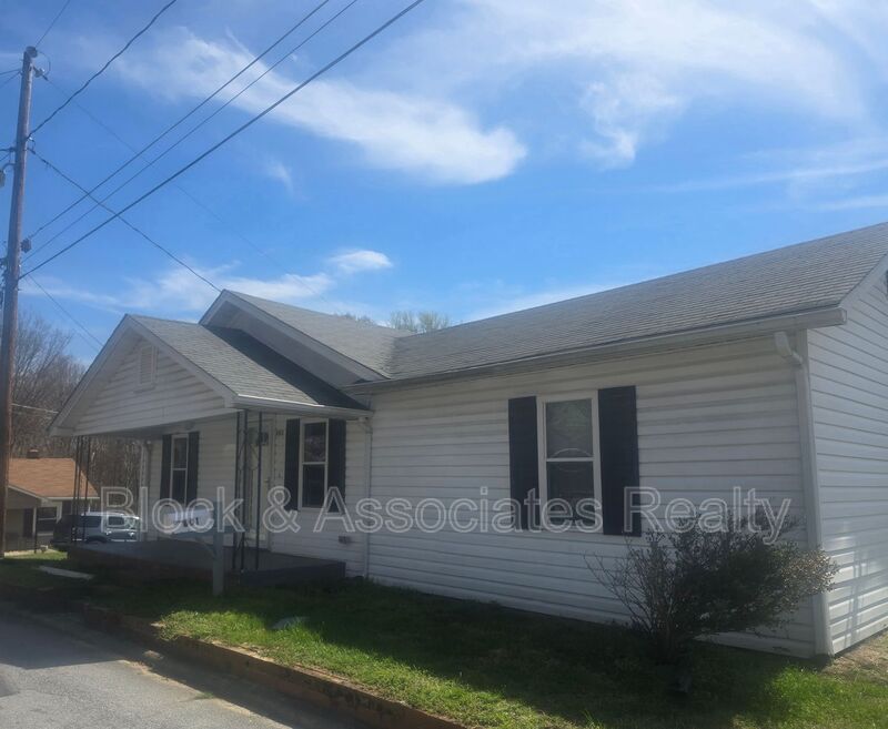 Thomasville House: 601 Huger St