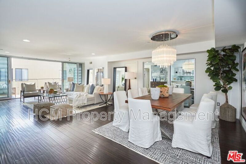 Santa Monica House: 1544 7th St