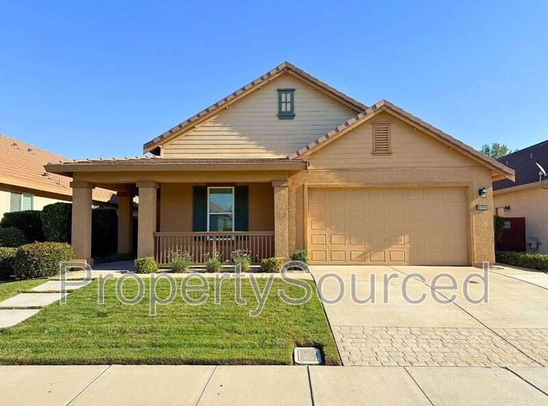 Manteca House: 1720 Dalia Ln