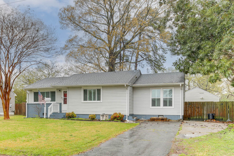 Virginia Beach House: 736 Teets Ln