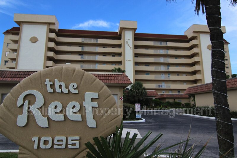 Indialantic House: 1095 N Hwy A1A