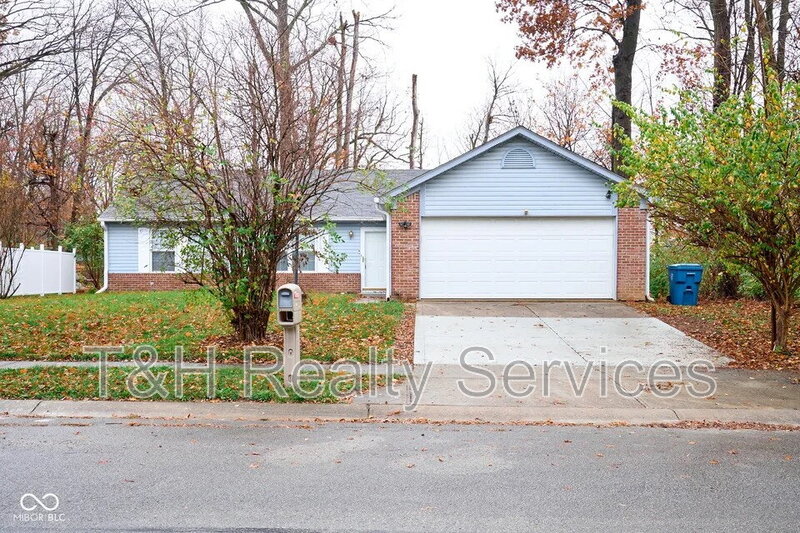 Indianapolis House: 3440 Cherry Lake Road