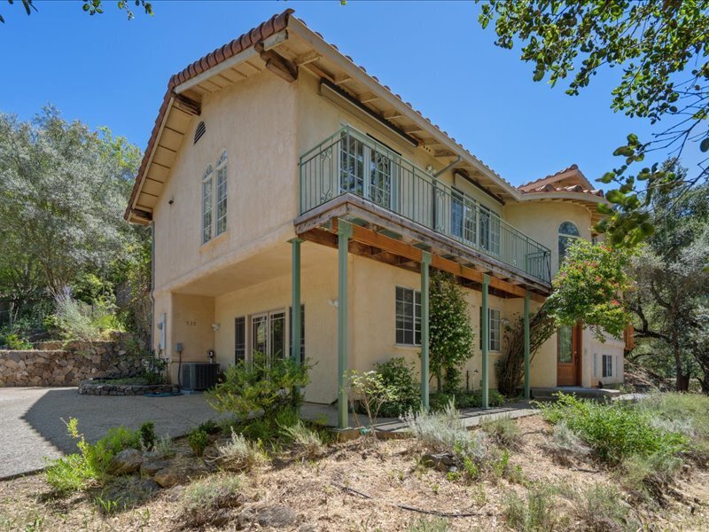 Healdsburg House: 930 Valley View Drive