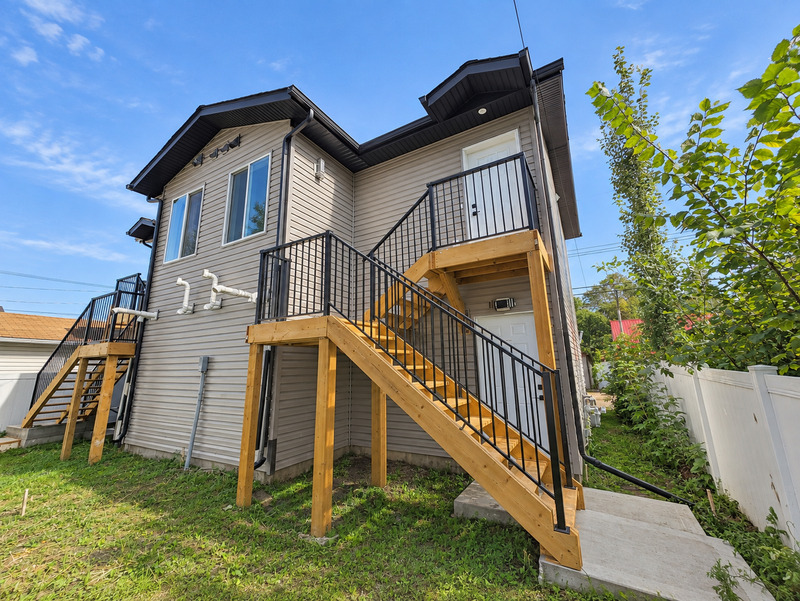 Edmonton Condo: 12115 93 Street NW