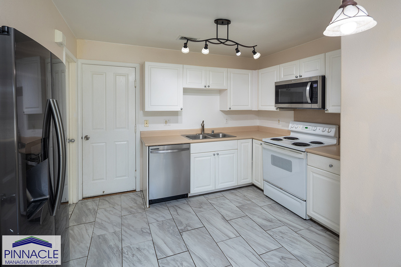 Ewa Beach Townhome: 91-1031 Kaimalie St. #4K4