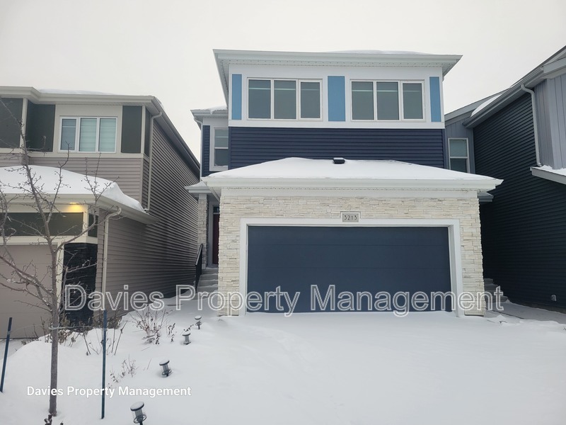 Edmonton House: 3213 Kulay Way SW