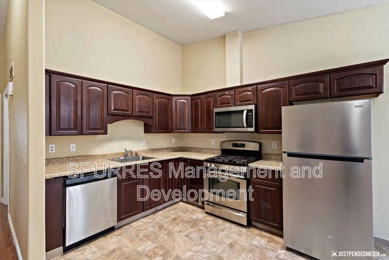 Anchorage Condo: 2700 Mc Rae Road