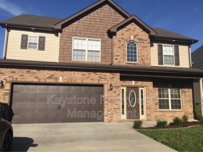 Clarksville House: 3357 Wiser Dr